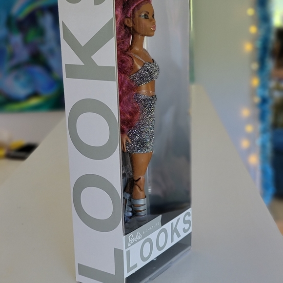 Barbie signature looks model number 7 - Picture 4 of 7